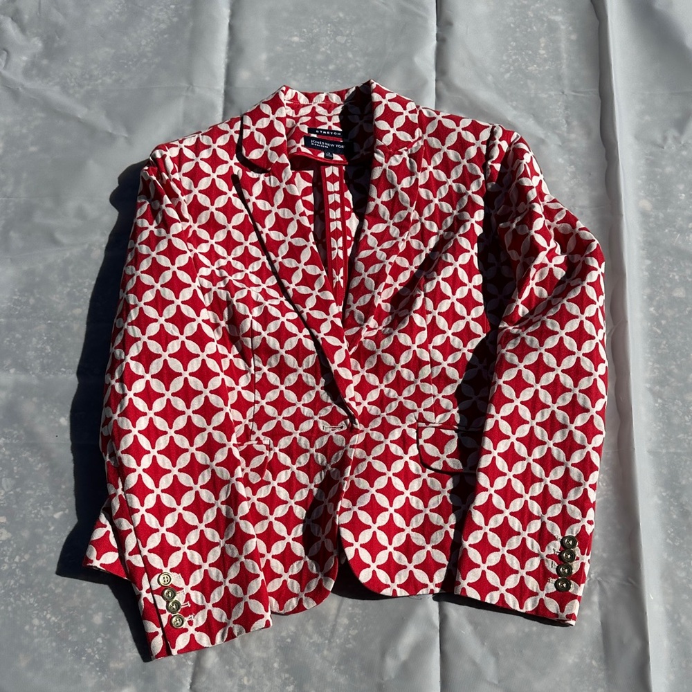 EUC Jones New York Red and Cream Geometric Blazer